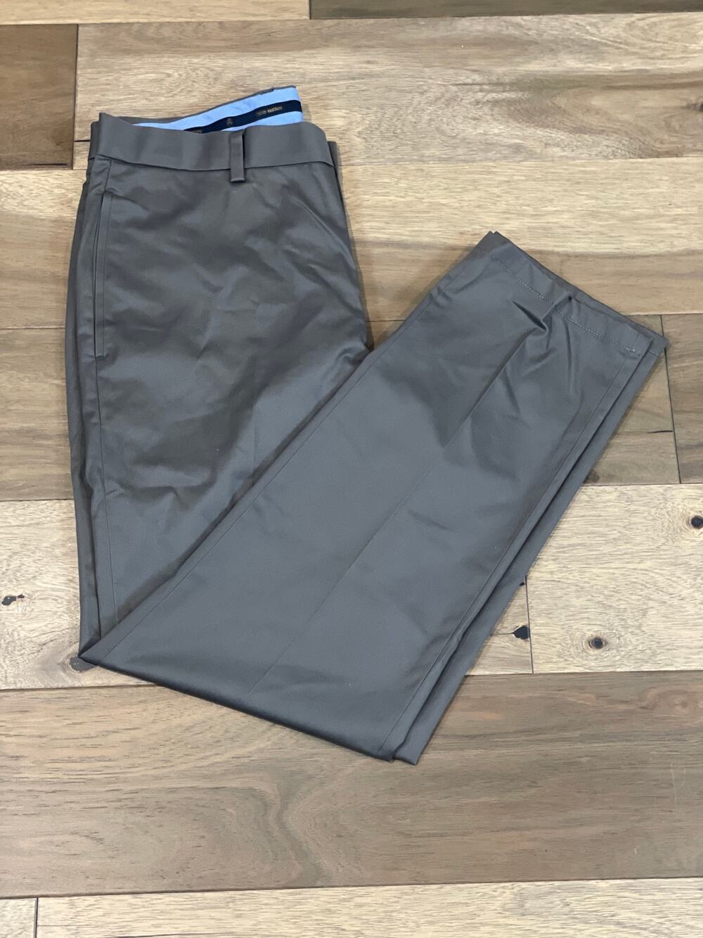 Brooks Brothers Advantage Chino Pants Size W34 x L32 Gray Regular Fit Cotton